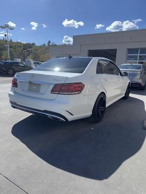2016 Mercedes-Benz E-Class 4MATIC