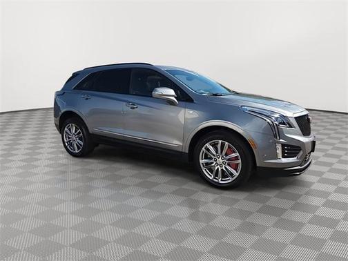 2024 Cadillac XT5 Sport