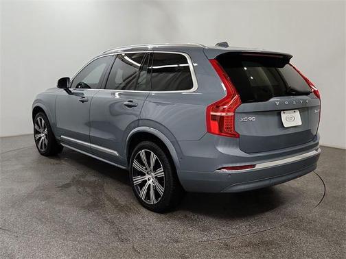 2023 Volvo XC90 B6 Ultimate 7-Seater