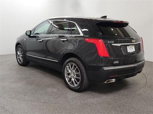 2017 Cadillac XT5 Premium Luxury