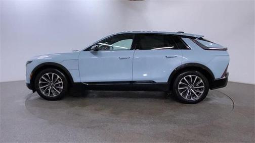 2025 Cadillac LYRIQ Sport