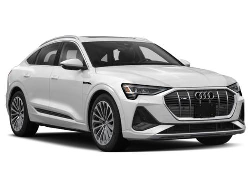 Glacier White Metallic 2022 Audi e-tron Sportback S line Premium Plus
