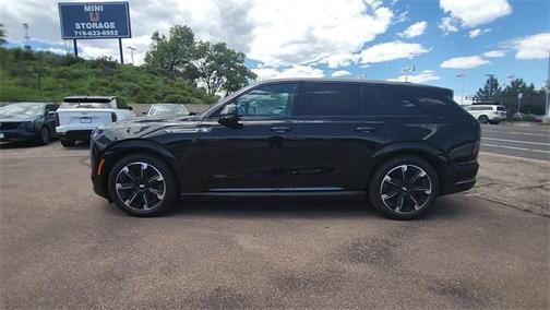 2025 Cadillac Escalade IQ Sport 2