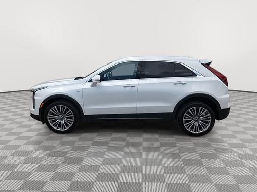 Crystal White Tricoat 2024 Cadillac XT4 Premium Luxury