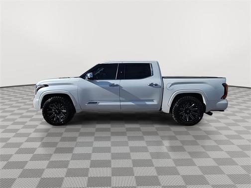 2022 Toyota Tundra Hybrid Capstone