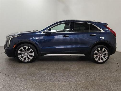 2021 Cadillac XT4 Premium Luxury