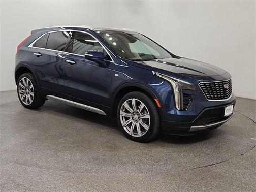 2021 Cadillac XT4 Premium Luxury
