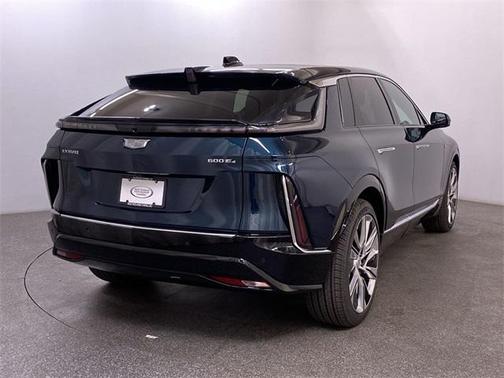 2025 Cadillac LYRIQ Luxury w/1SE
