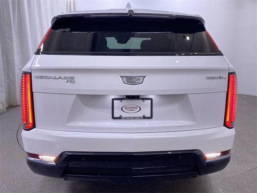 2025 Cadillac Escalade IQ Sport 1