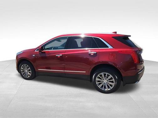 Red Passion Tintcoat 2017 Cadillac XT5 Luxury