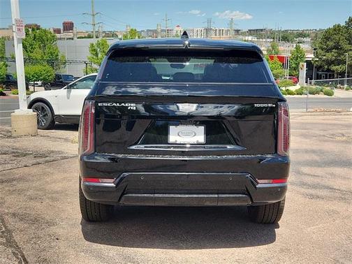 2025 Cadillac Escalade IQ Sport 1
