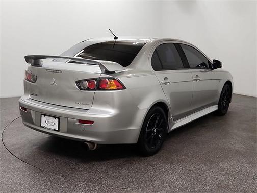 2016 Mitsubishi Lancer ES