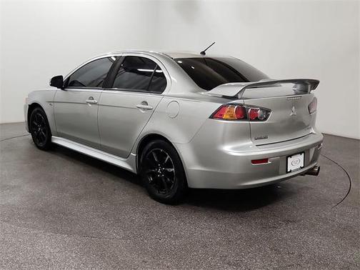 2016 Mitsubishi Lancer ES