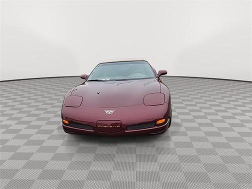 2003 Chevrolet Corvette Base
