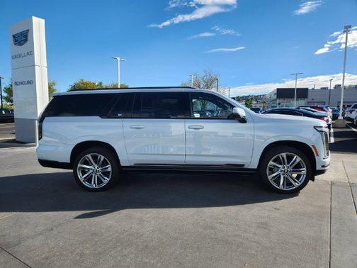 Vibrant White Tricoat 2026 Cadillac Escalade ESV Sport Platinum