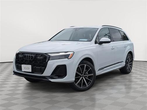 2025 Audi Q7 45 Premium Plus