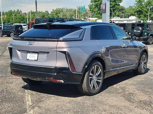 2025 Cadillac LYRIQ Luxury w/1SD