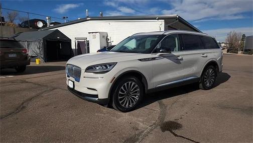 2022 Lincoln Aviator Standard AWD