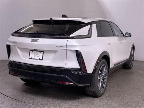 2025 Cadillac LYRIQ Sport w/1SJ