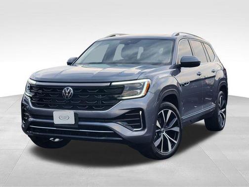 Platinum Gray Metallic 2024 Volkswagen Atlas 2.0T SEL Premium R-Line 4MOTION