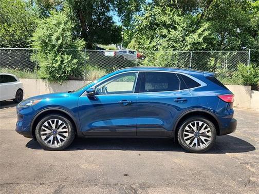 2020 Ford Escape Titanium