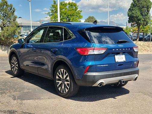 2020 Ford Escape Titanium