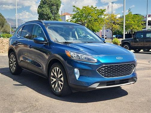 2020 Ford Escape Titanium