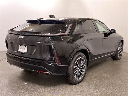 2025 Cadillac LYRIQ Sport w/1SJ