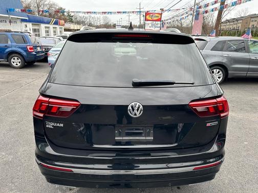 2019 Volkswagen Tiguan 2.0T SEL R-Line 4MOTION