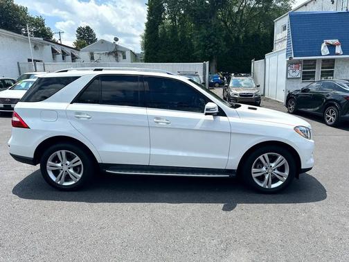 2014 Mercedes-Benz M-Class 4MATIC
