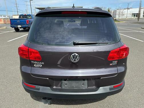2016 Volkswagen Tiguan 2.0T S 4MOTION