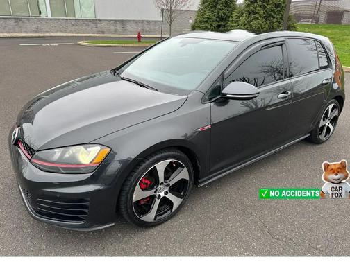2015 Volkswagen Golf GTI 2.0T Autobahn 4-Door