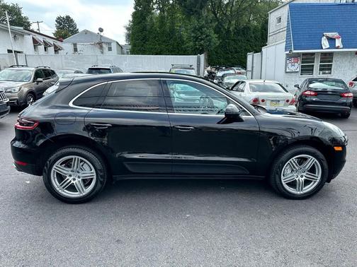 2015 Porsche Macan S