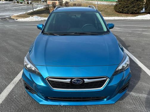 2017 Subaru Impreza 2.0i Premium
