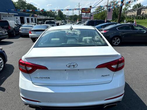 2016 Hyundai SONATA Sport