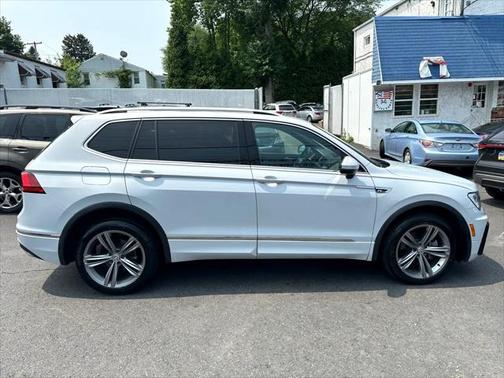 2019 Volkswagen Tiguan 2.0T SEL R-Line 4MOTION