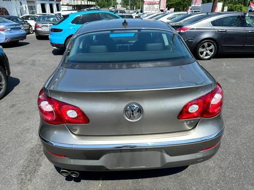 2010 Volkswagen CC Sport