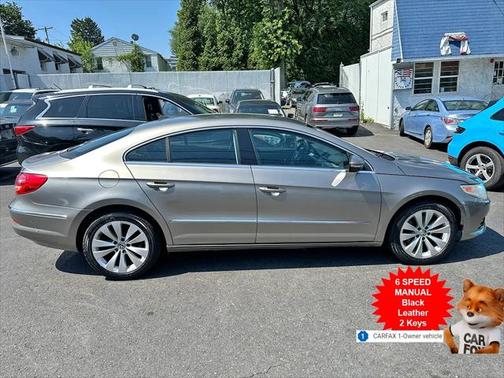 2010 Volkswagen CC Sport