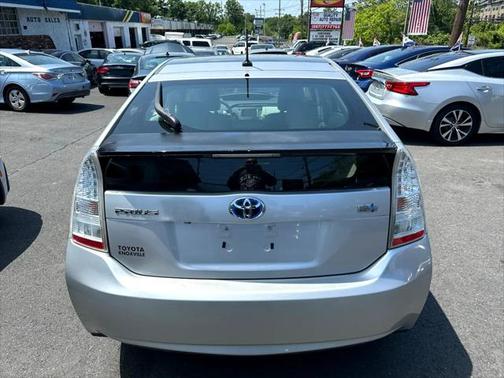 2010 Toyota Prius III