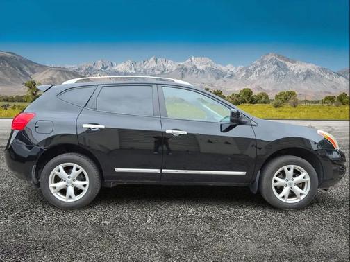 2011 Nissan Rogue SV