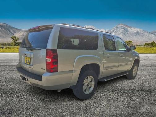 2011 Chevrolet Suburban 1500 LT
