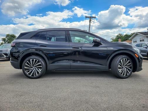 2025 Volkswagen ID.4 Pro