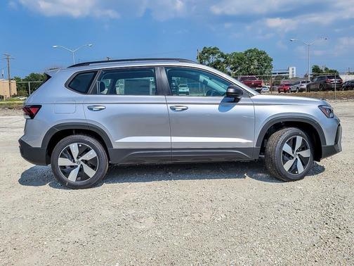 2025 Volkswagen Taos 1.5T S