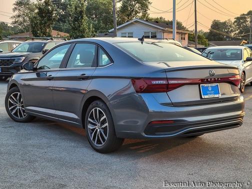 2025 Volkswagen Jetta 1.5T SE
