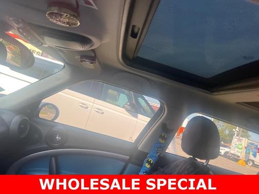 2012 MINI Cooper Countryman Base