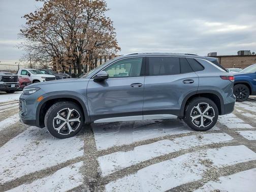 Platinum Gray Metallic 2026 Volkswagen Tiguan 2.0T SE