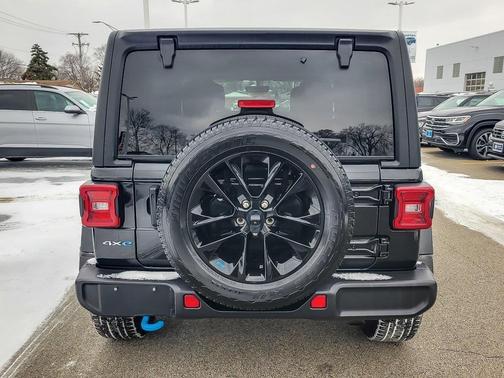 2022 Jeep Wrangler Unlimited 4xe Sahara