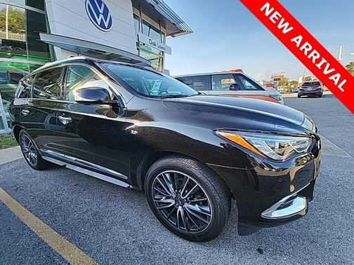 2017 INFINITI QX60 Base