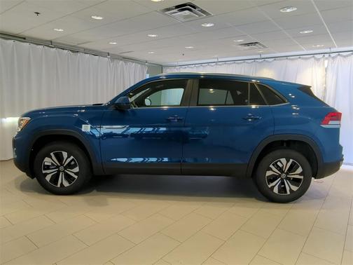 2025 Volkswagen Atlas Cross Sport 2.0T SE