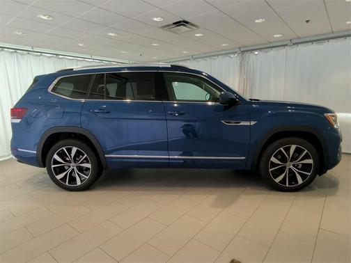 2025 Volkswagen Atlas 2.0T SEL Premium R-Line